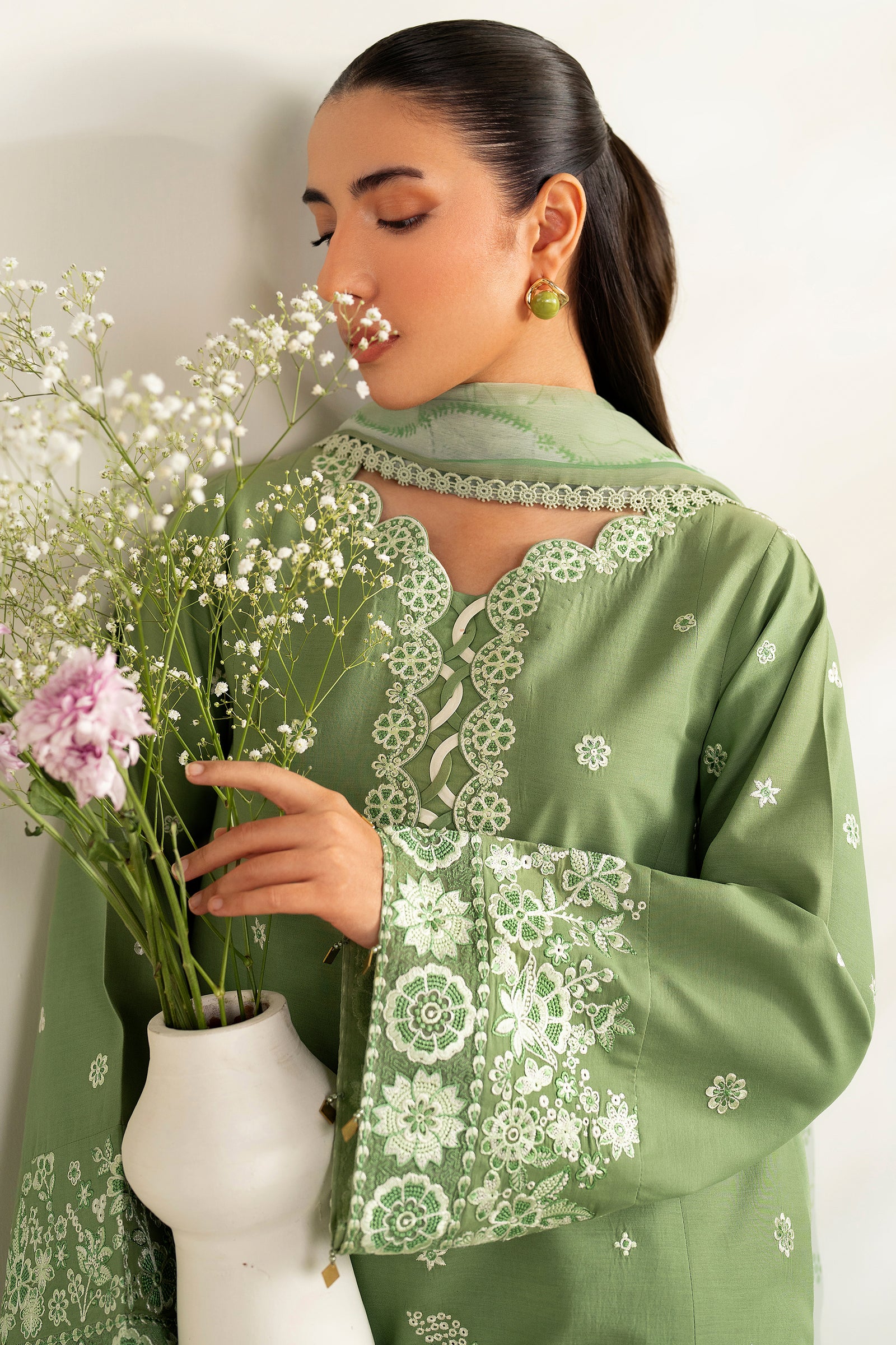 Hira Formal Straight Kurta